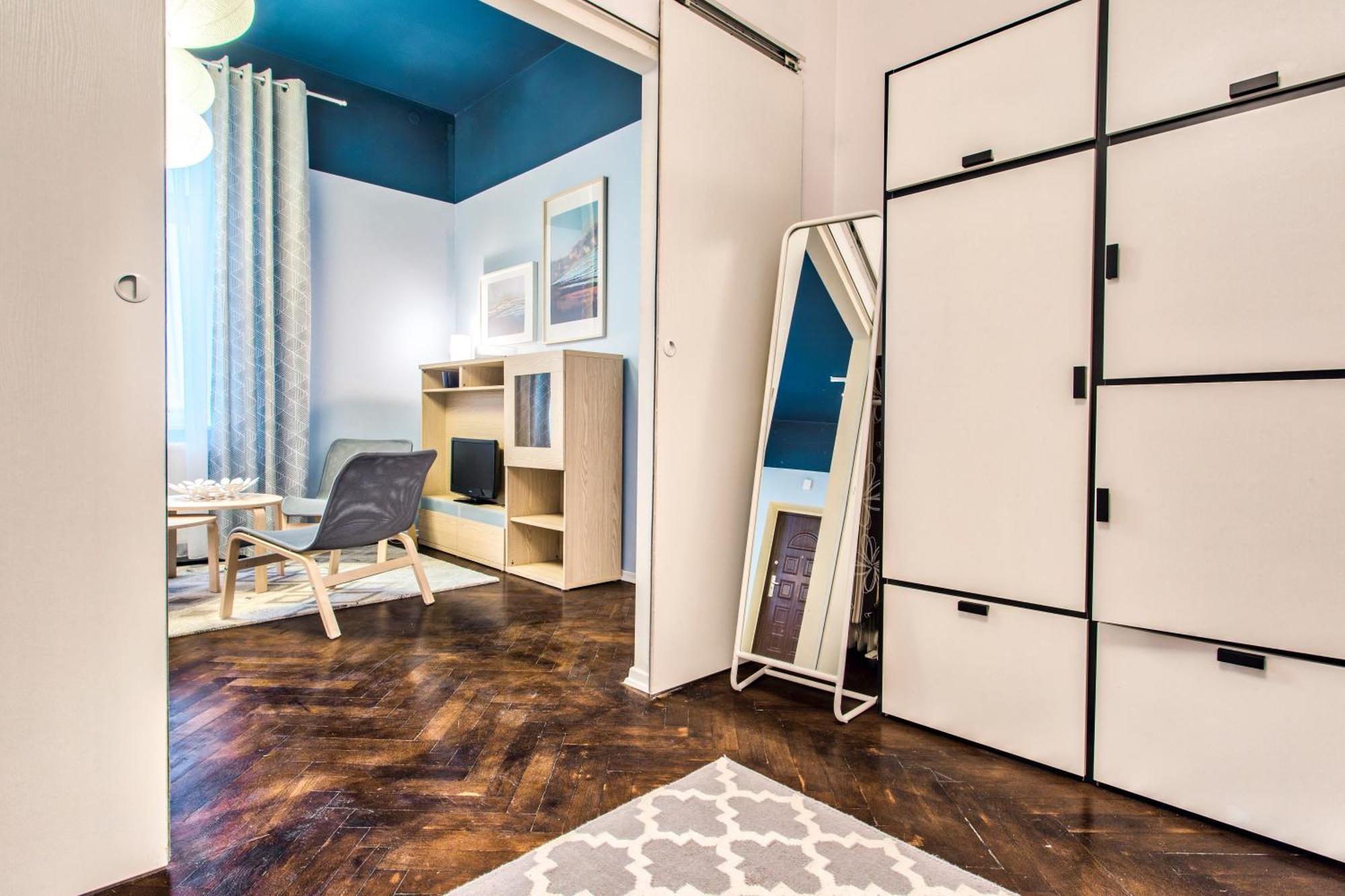 Tyzenhauz Apartments Zygmunta Augusta Street Krakow Luaran gambar